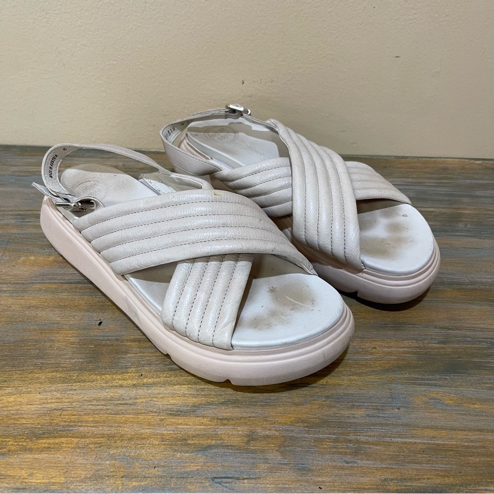 Paul Green Chunky Leather Cross-Strap Sandals US 8.5